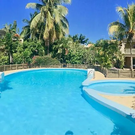 Beachfront Villa In A Beautiful And Secured Complex